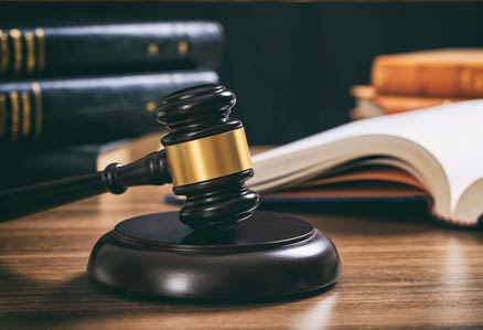 ارائه خدمات متنوع برای پیدا کردن بهترین وکیل در شریعتی