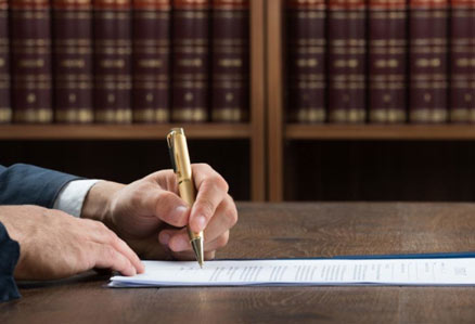 چرا انتخاب وکیل شریعتی اهمیت دارد؟